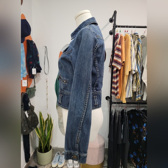 Vintage Blue Jean Jacket with Zipper Details - Picture 4 of 7